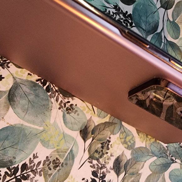 Samsung Galaxy Note 20 Ultra (Unlocked) - Picture 3 of 6